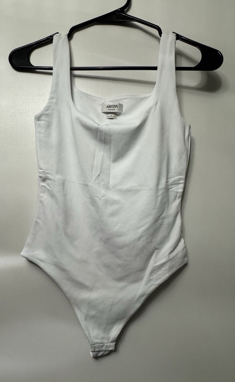 Aritzia Babaton Size Small Contour Tank Bodysuit White